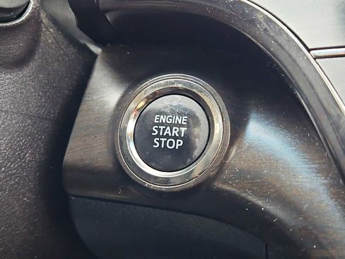 Used 2016 Toyota Avalon XLE Premium image 23