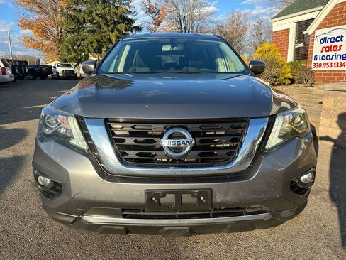 Used 2018 Nissan Pathfinder SV AWD/4WD image 11