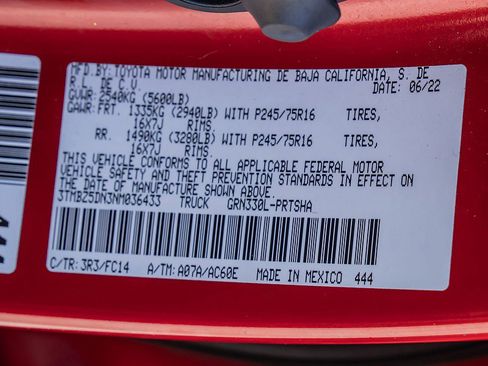 Used 2022 Toyota Tacoma SR5 RWD image 35