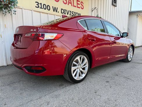 Used 2017 Acura ILX FWD image 3
