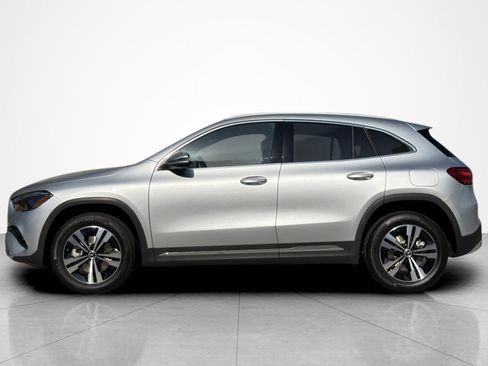 New 2026 Mercedes-Benz GLA 250 image 2