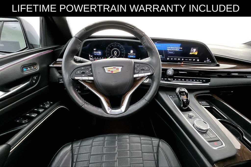 Used 2024 Cadillac Escalade Sport Platinum RWD image 6