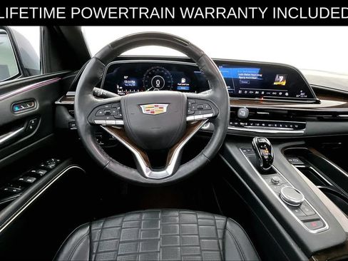 Used 2024 Cadillac Escalade Sport Platinum RWD image 6