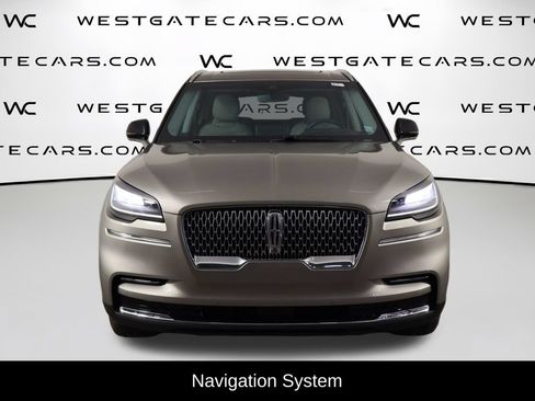 Used 2023 Lincoln Aviator Reserve w/ Equipment Group 201A AWD/4WD image 2