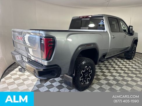 Used 2024 GMC Sierra 2500 AT4X image 7