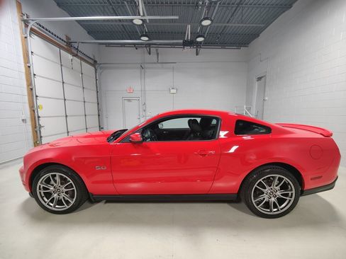 Used 2011 Ford Mustang GT Premium w/ Electronics Pkg image 18