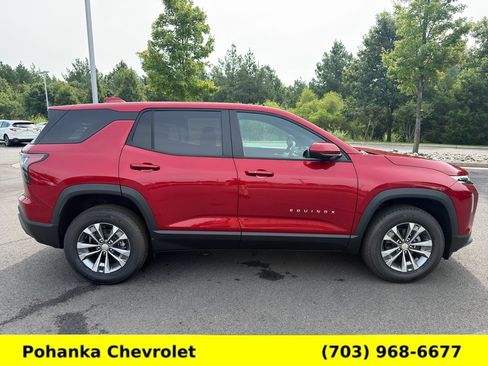 New 2026 Chevrolet Equinox LT AWD/4WD image 8