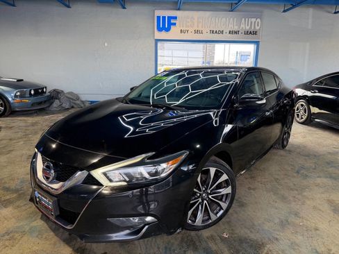 Used 2016 Nissan Maxima SR image 1