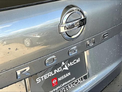 Used 2021 Nissan Rogue S FWD image 31