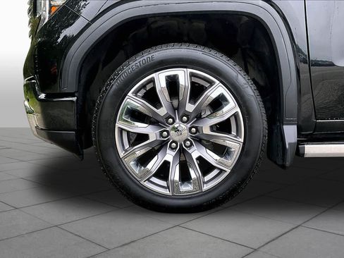 Used 2023 GMC Sierra 1500 Denali w/ Denali Reserve Package AWD/4WD image 11