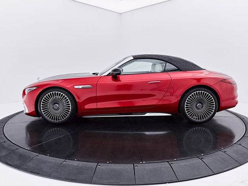 Used 2026 Mercedes-Benz Maybach SL 680 image 22