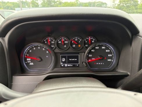 Used 2023 GMC Sierra 1500 Pro w/ Graphite Edition AWD/4WD image 9