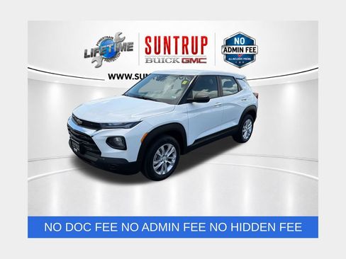 Used 2021 Chevrolet TrailBlazer LS AWD/4WD image 1
