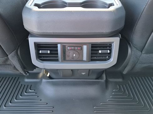 Used 2024 Ford F250 Lariat w/ Lariat Ultimate Package image 21