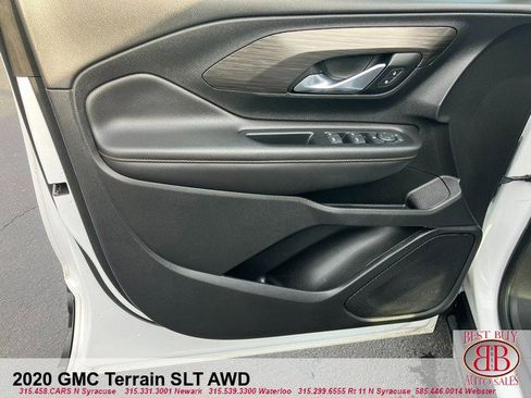 Used 2020 GMC Terrain SLT AWD/4WD image 9