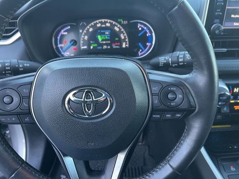 Used 2020 Toyota RAV4 XSE image 20