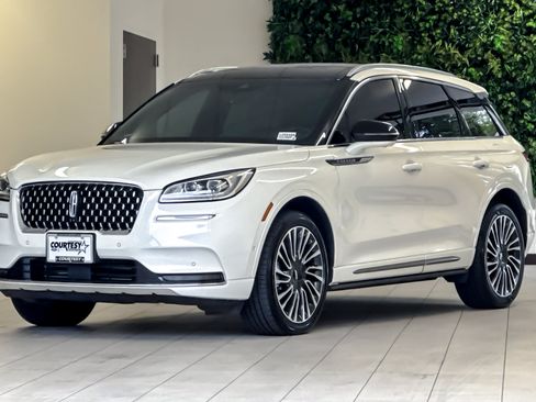 Used 2020 Lincoln Corsair Reserve w/ Equipment Group 202A AWD/4WD image 8