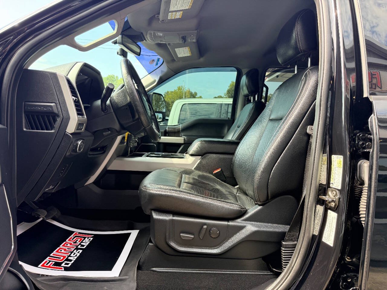 Used 2020 Ford F250 Lariat w/ Lariat Value Package AWD/4WD image 21
