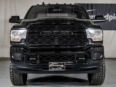 Used 2022 RAM 3500 Tradesman AWD/4WD image 3