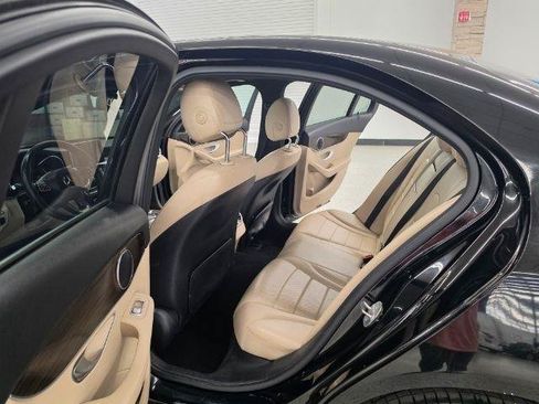 Used 2018 Mercedes-Benz C 300 4MATIC Sedan w/ Premium Package image 34