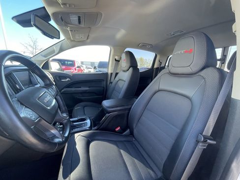 Used 2022 GMC Canyon AT4 w/ Trailering Package image 21