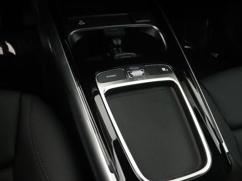 New 2026 Mercedes-Benz GLA 250 image 6