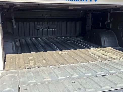 Used 2022 GMC Sierra 1500 SLT w/ SLT Premium Plus Package image 11