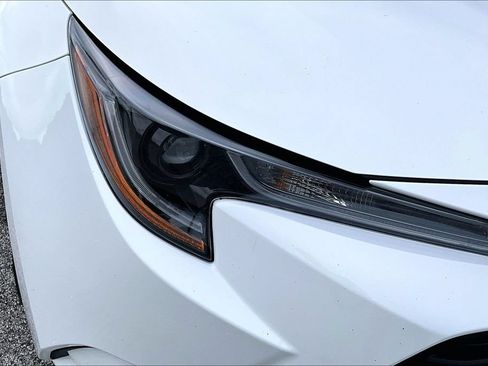 Used 2025 Toyota Corolla LE FWD image 27