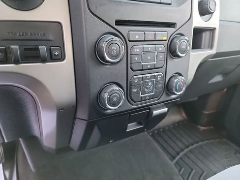Used 2014 Ford F150 XLT w/ Equipment Group 302A Luxury AWD/4WD image 17