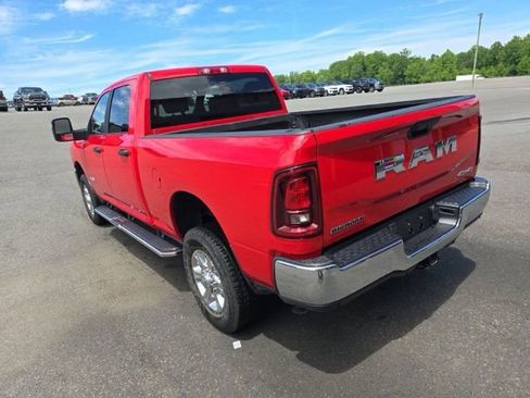 Used 2026 RAM 2500 Big Horn AWD/4WD image 9