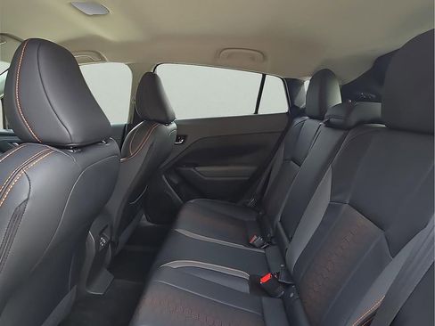 Certified 2025 Subaru Crosstrek 2.5i Limited w/ Crosstrek Mirror Package image 10