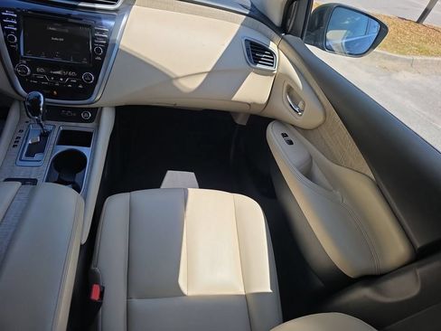 Used 2024 Nissan Murano SV FWD image 18