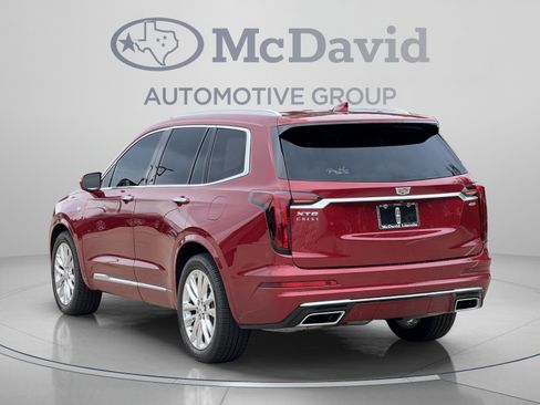 Used 2020 Cadillac XT6 Premium Luxury FWD image 6