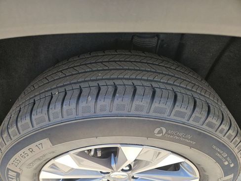 Used 2025 Chevrolet Equinox LT AWD/4WD image 26