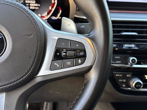 Used 2023 BMW 530i w/ M Sport Package image 26