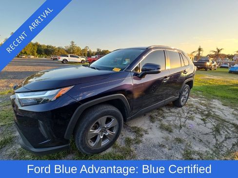 Used 2022 Toyota RAV4 XLE FWD image 1