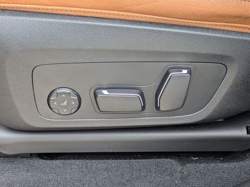 Used 2024 BMW X3 sDrive30i w/ Premium Package RWD image 19