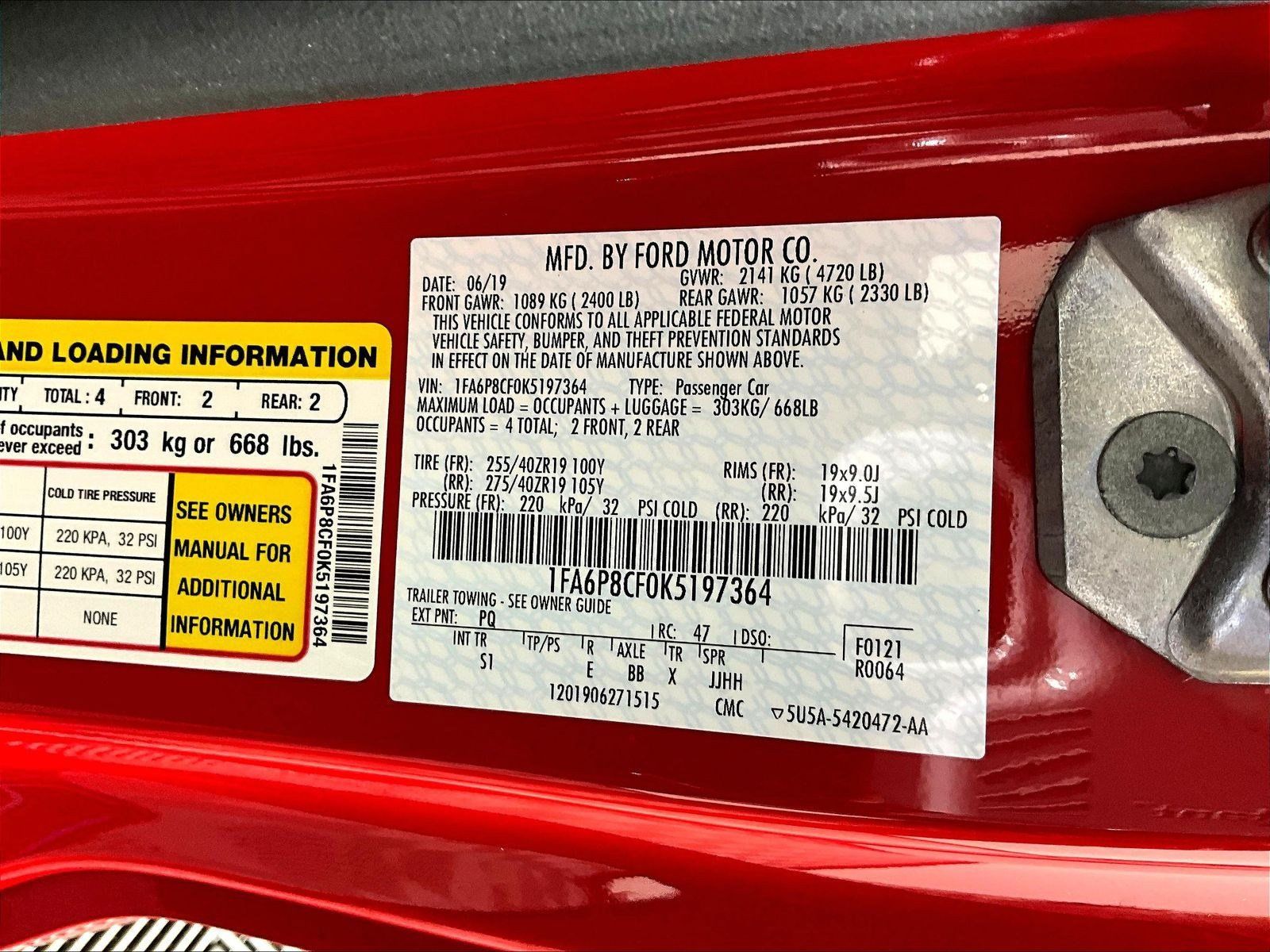 Used 2019 Ford Mustang GT Premium w/ GT Performance Package RWD image 18