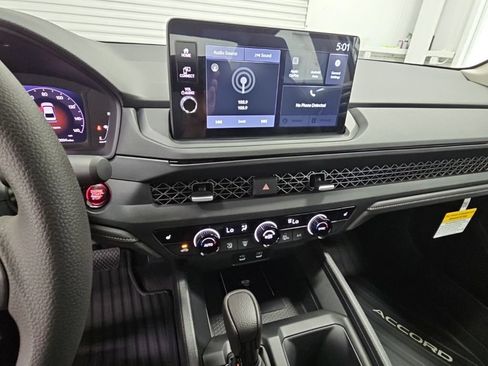 New 2026 Honda Accord SE image 12