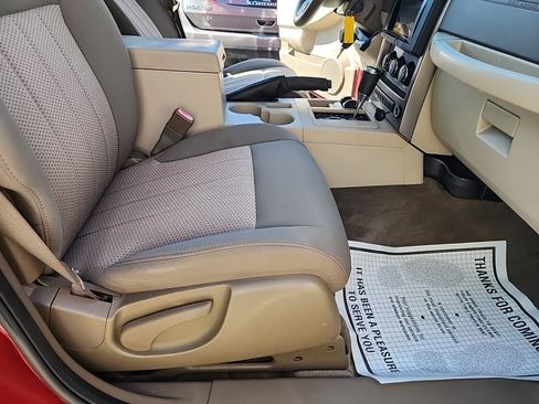Used 2012 Jeep Liberty Sport AWD/4WD image 46