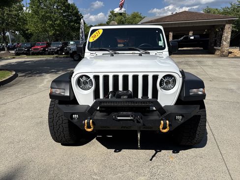 Used 2021 Jeep Wrangler Unlimited Sport AWD/4WD image 2
