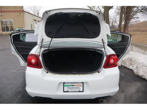 Used 2014 Dodge Avenger SE w/ Rallye Appearance Group image 14