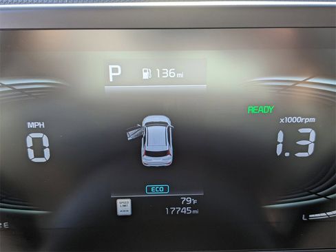 Certified 2025 Kia Niro LX image 35