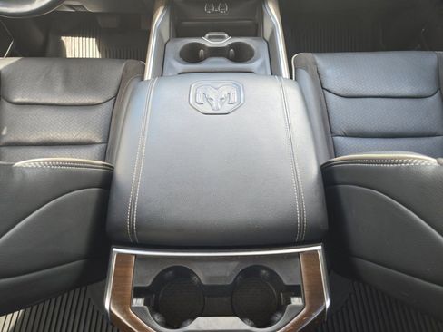 Used 2022 RAM 1500 Laramie RWD image 21