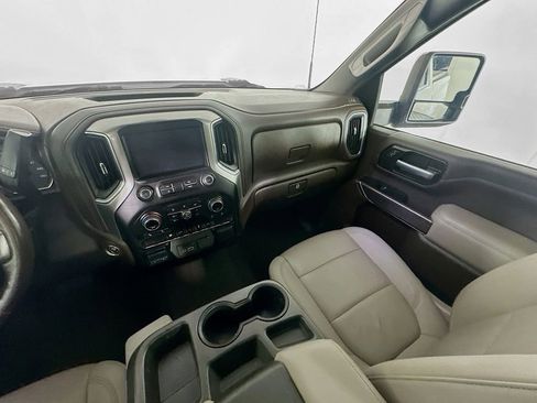 Used 2022 Chevrolet Silverado 2500 LTZ image 11