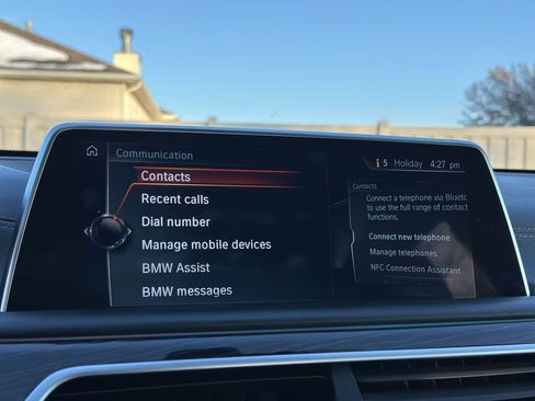 Used 2017 BMW 750i xDrive image 36