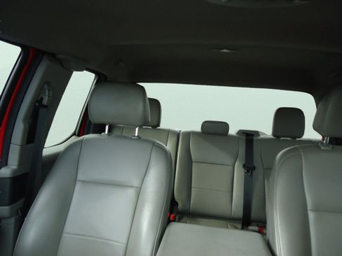 Used 2022 Ford F350 XL w/ Power Equipment Group image 32