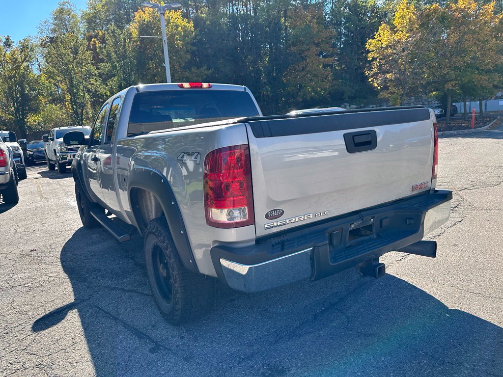 Used 2008 GMC Sierra 2500 SLE AWD/4WD image 3