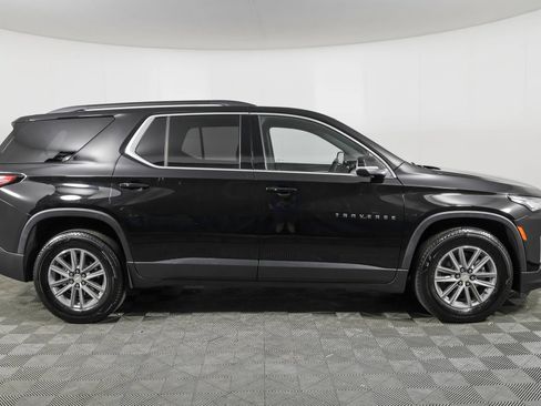 Used 2023 Chevrolet Traverse LT AWD/4WD image 13