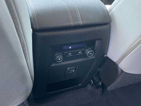 Used 2019 Chevrolet Traverse LS FWD image 37